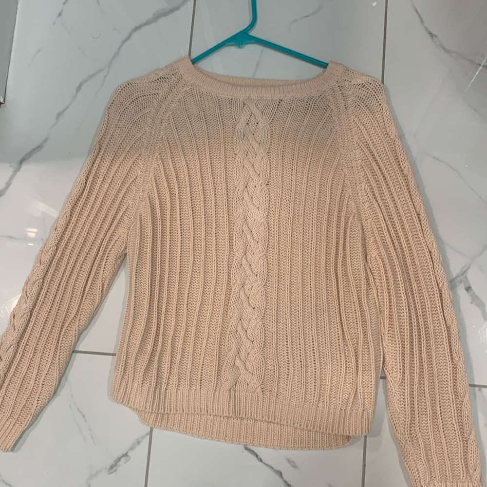 Light pink sweater